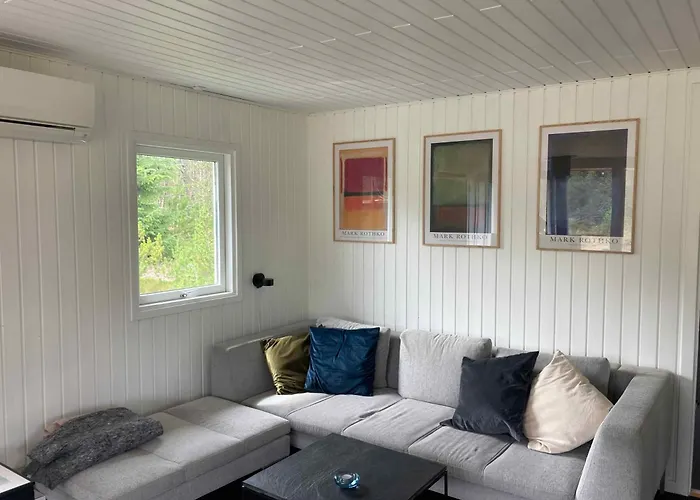 Ferienhaus Unique Location On A Large Sunny Natural Plot *