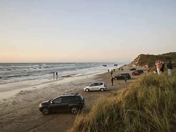 بيت للعطل Unique Location On A Large Sunny Natural Plot *